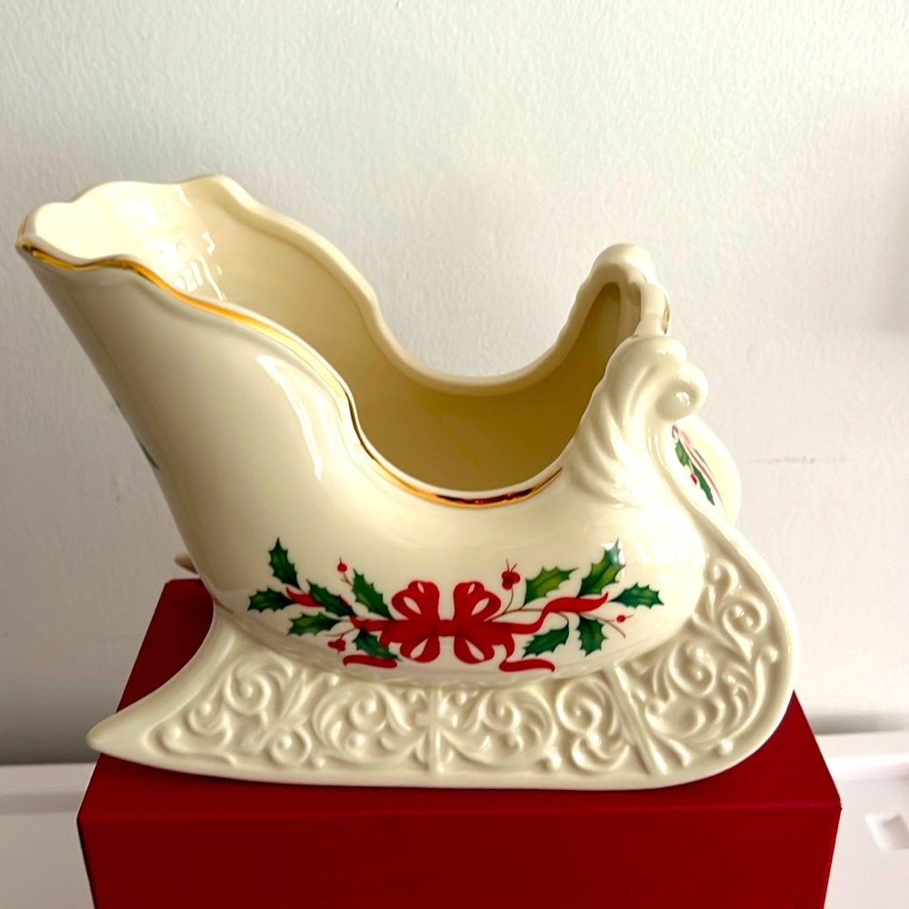 Lenox Christmas Sleigh Candy Bowl